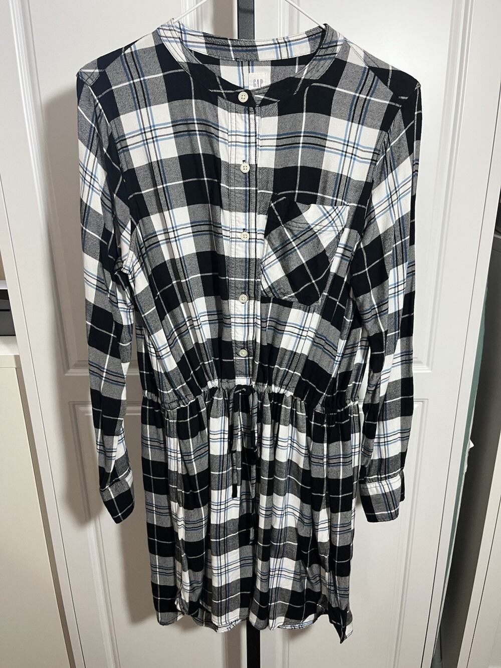 Gap Women’s Drawstring Black Blue Plaid Flannel Shirt Dress Size Medium